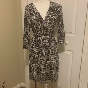 BCBGMaxAzria Monochrome Patterned Midi Dress